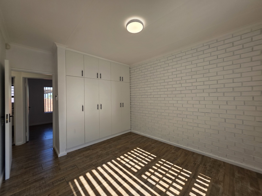 2 Bedroom Property for Sale in Jeffreys Bay Central Eastern Cape